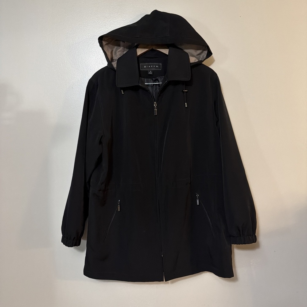 Giaacca Black Rain jacket With Detachable Hood Medium Drawstring Waist